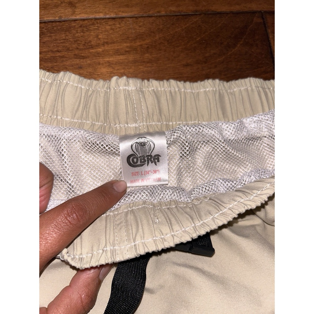 Cobra Men's Size Large 34-36" Khaki Micro Fiber Mesh Lined‎ Outdoor Shorts Used - Picture 3 of 9